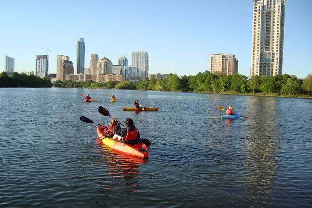 Kayak rental booking software